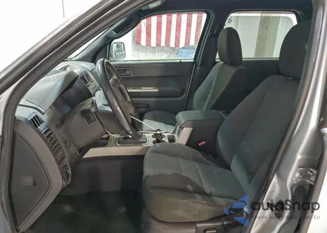 2011 Ford Escape Xlt from USA, damaged, VIN 1FMCU9D79BKC61210